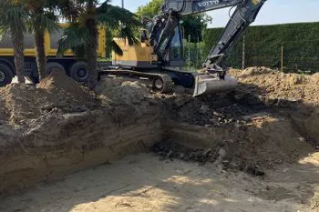 scavo piscina